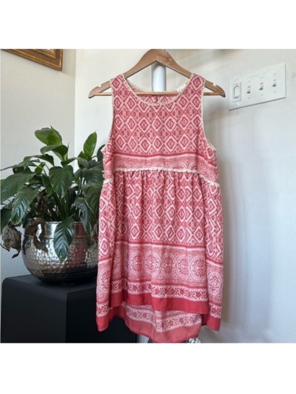 B Sharp Boho Babydoll Tank mini Dress Sz S Crochet Trim High Low